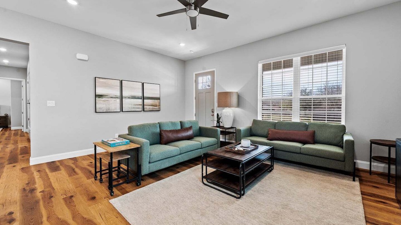 Photo of Livingroom in Stephenville