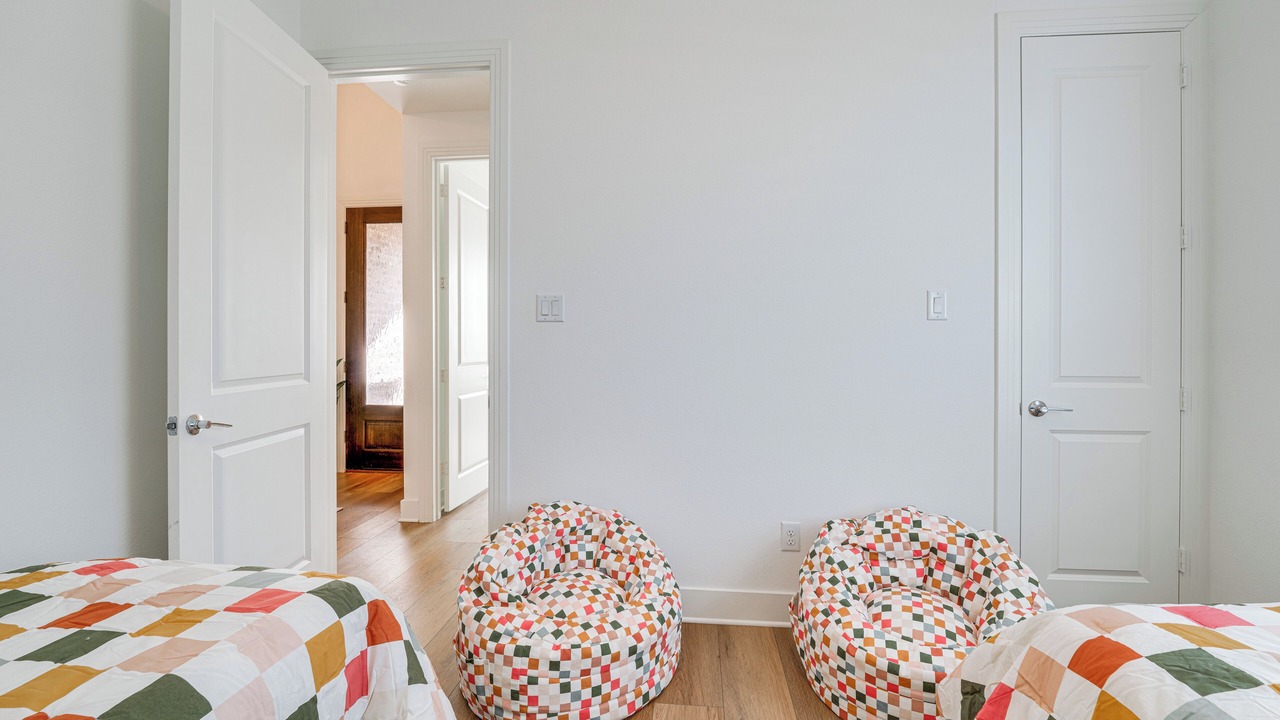 Photo of Bedroom in South Arlington