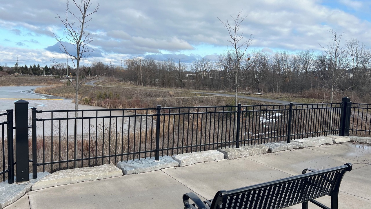 Photo of Outdoor in Oakville