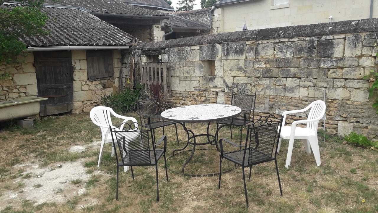 Photo of Outdoor in Raslay