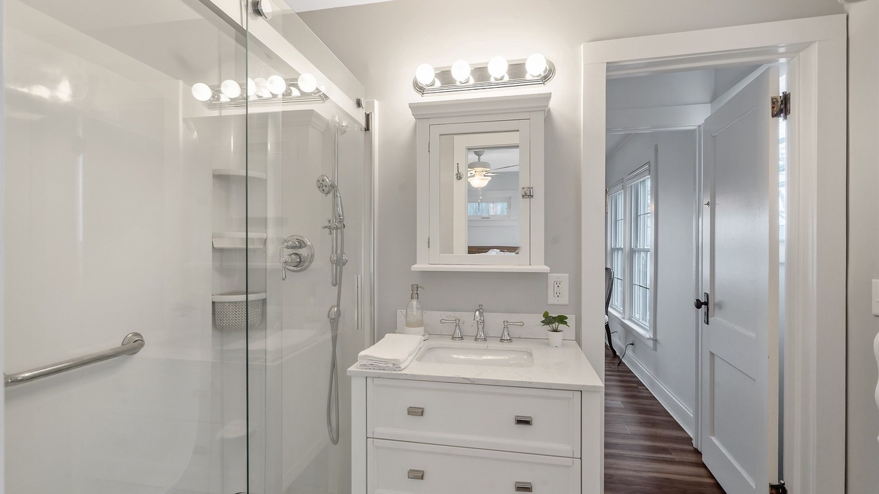 Photo of Others in Cleveland