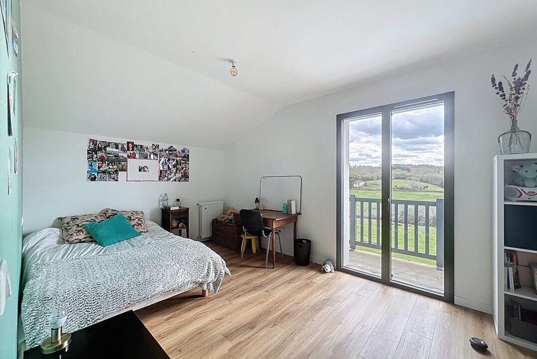 Photo of Others in Mouguerre