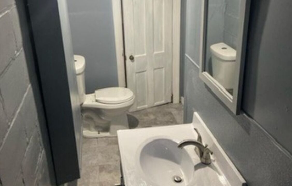 Photo of Bathroom in Maple Heights