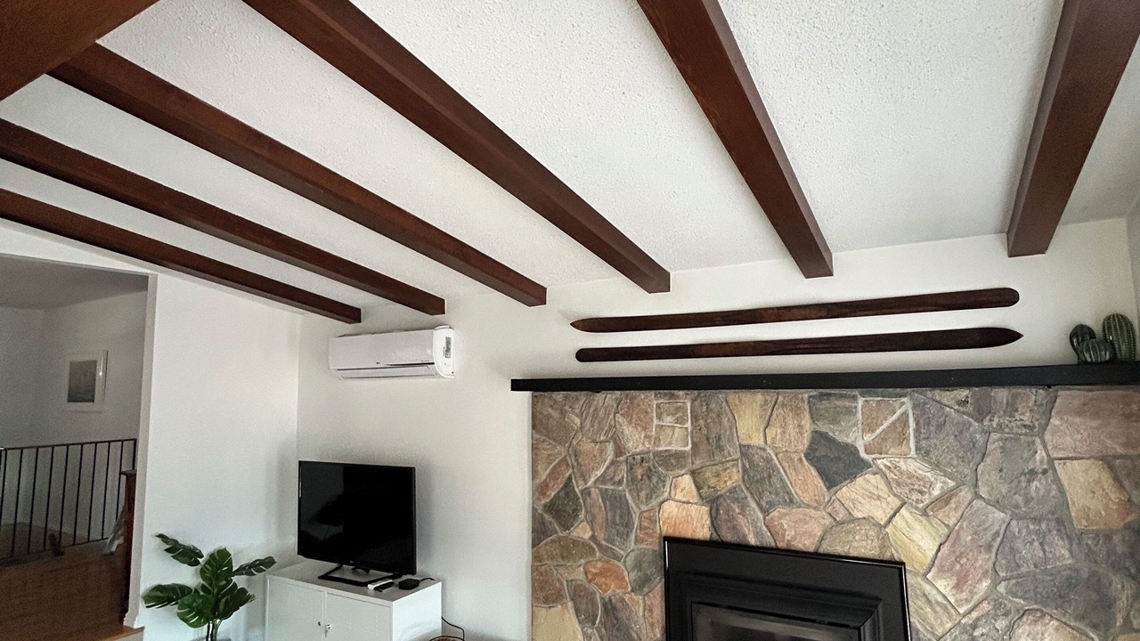 Photo of Livingroom in Kenora