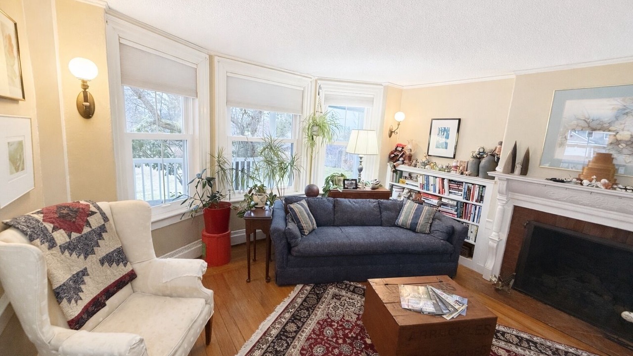 Photo of Livingroom in Enfield