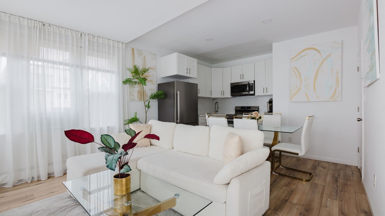 Photo of Livingroom in Dunwoodie
