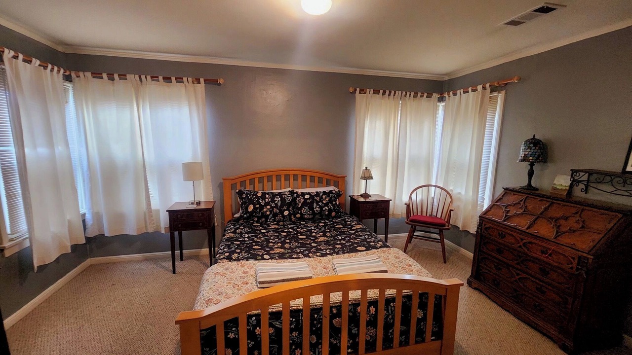 Photo of Bedroom in Jacoby Creek