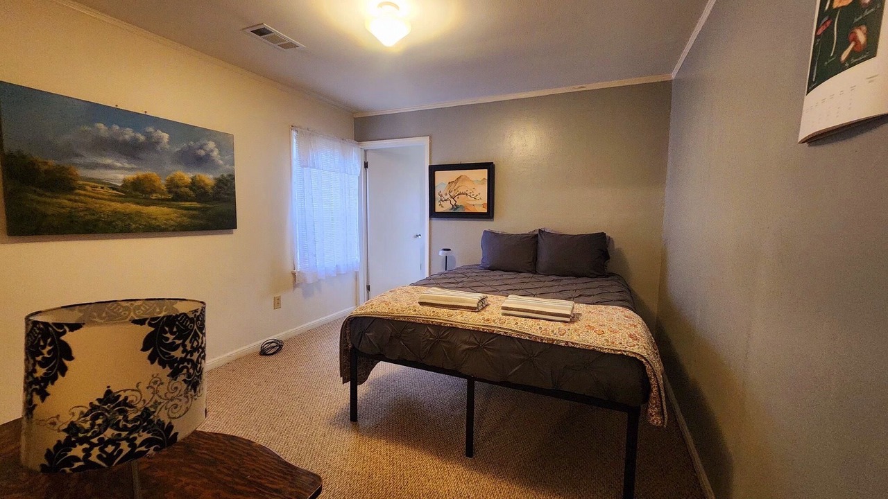 Photo of Bedroom in Jacoby Creek