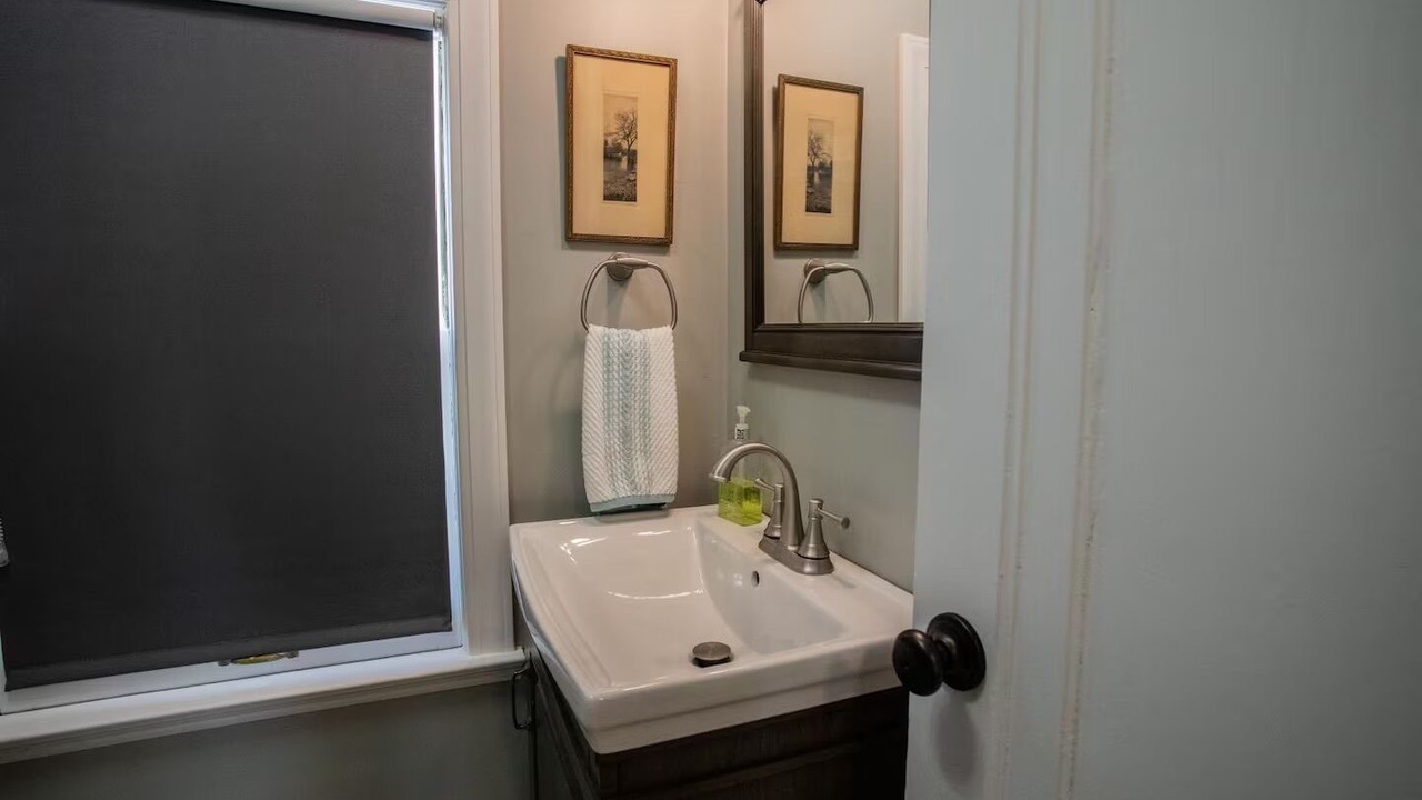 Photo of Bathroom in Grand Island