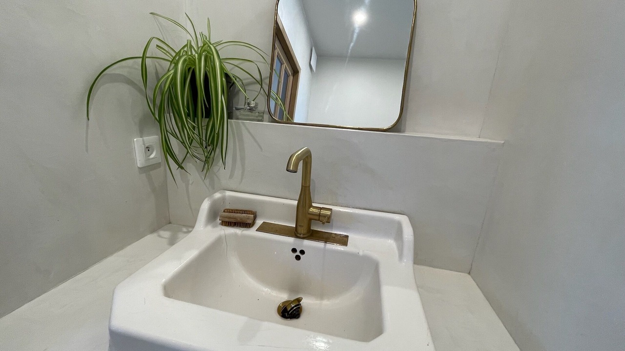 Photo of Bathroom in Saint-Martin-du-Littoral