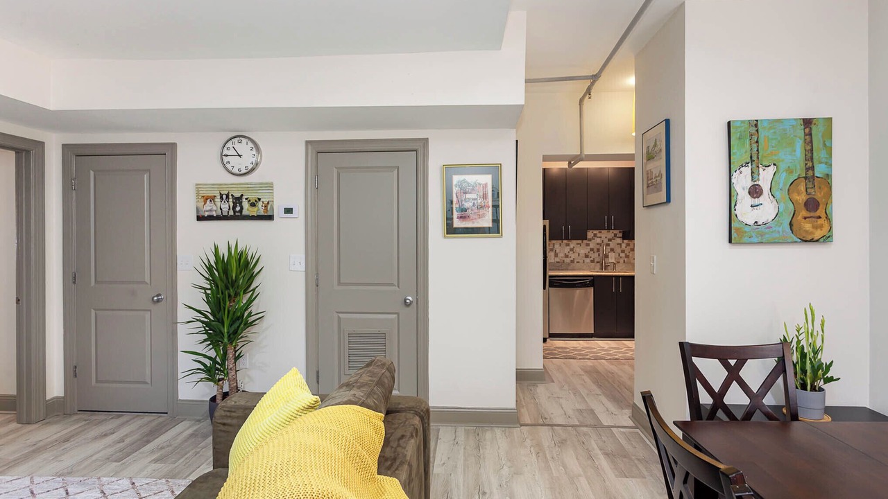 Photo of Livingroom in Fells Point