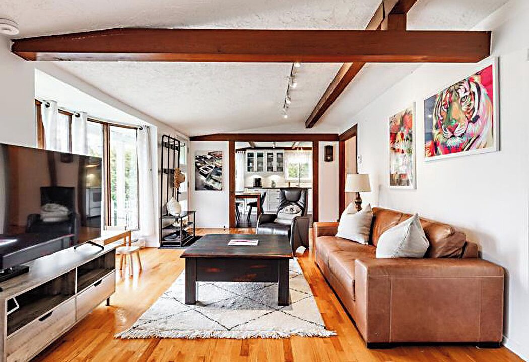 Photo of Livingroom in Lac-Brome