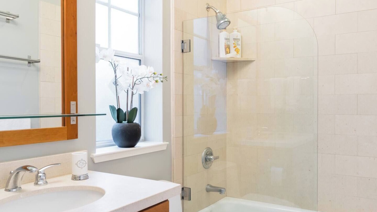 Photo of Bathroom in Fillmore District