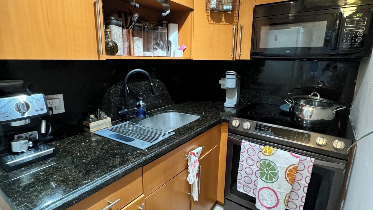 Photo of Kitchen in North Miami