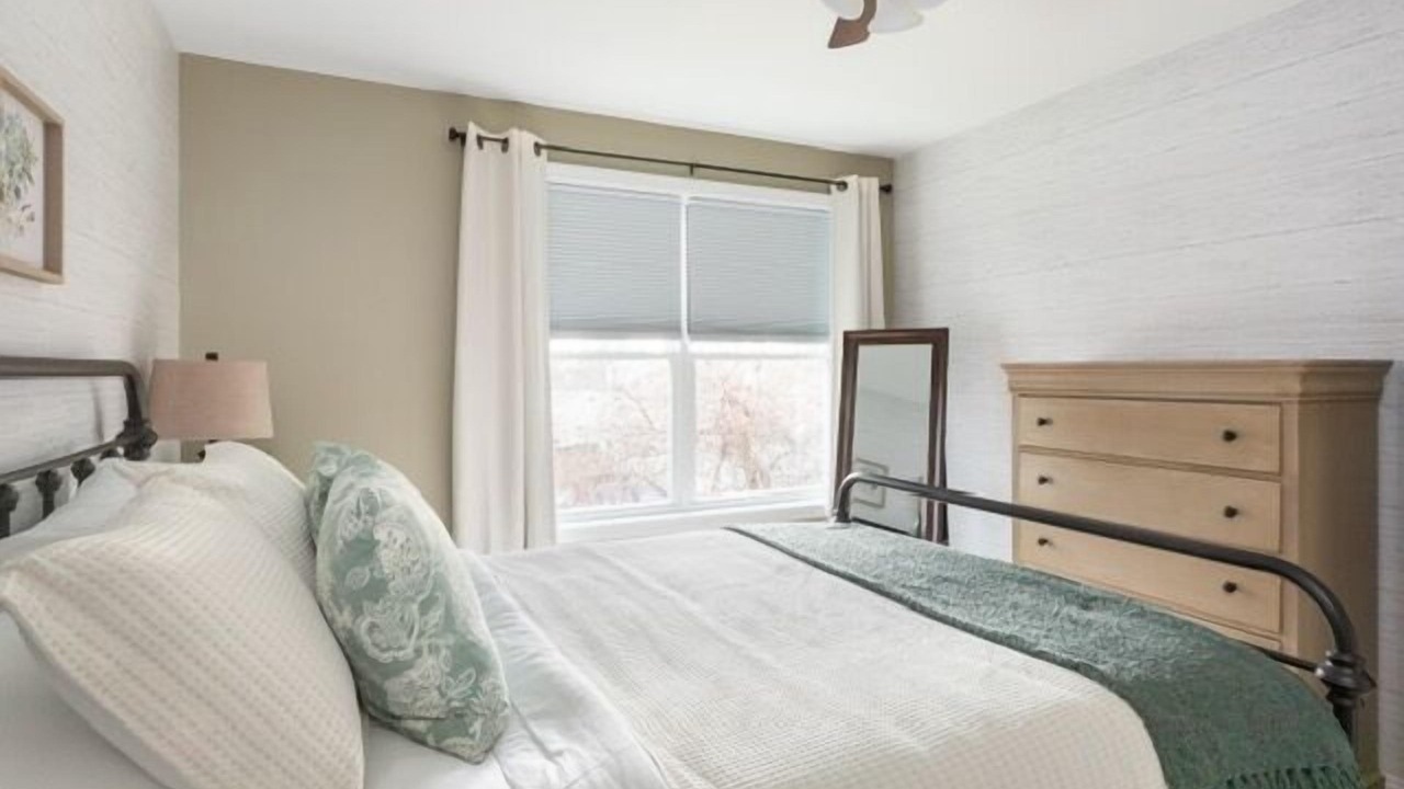 Photo of Others in Salem