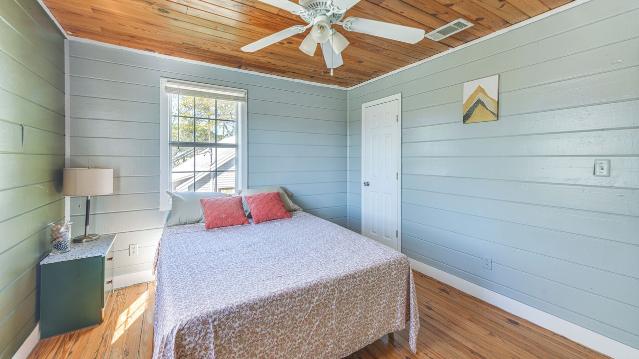 Photo of Bedroom in Sylvester