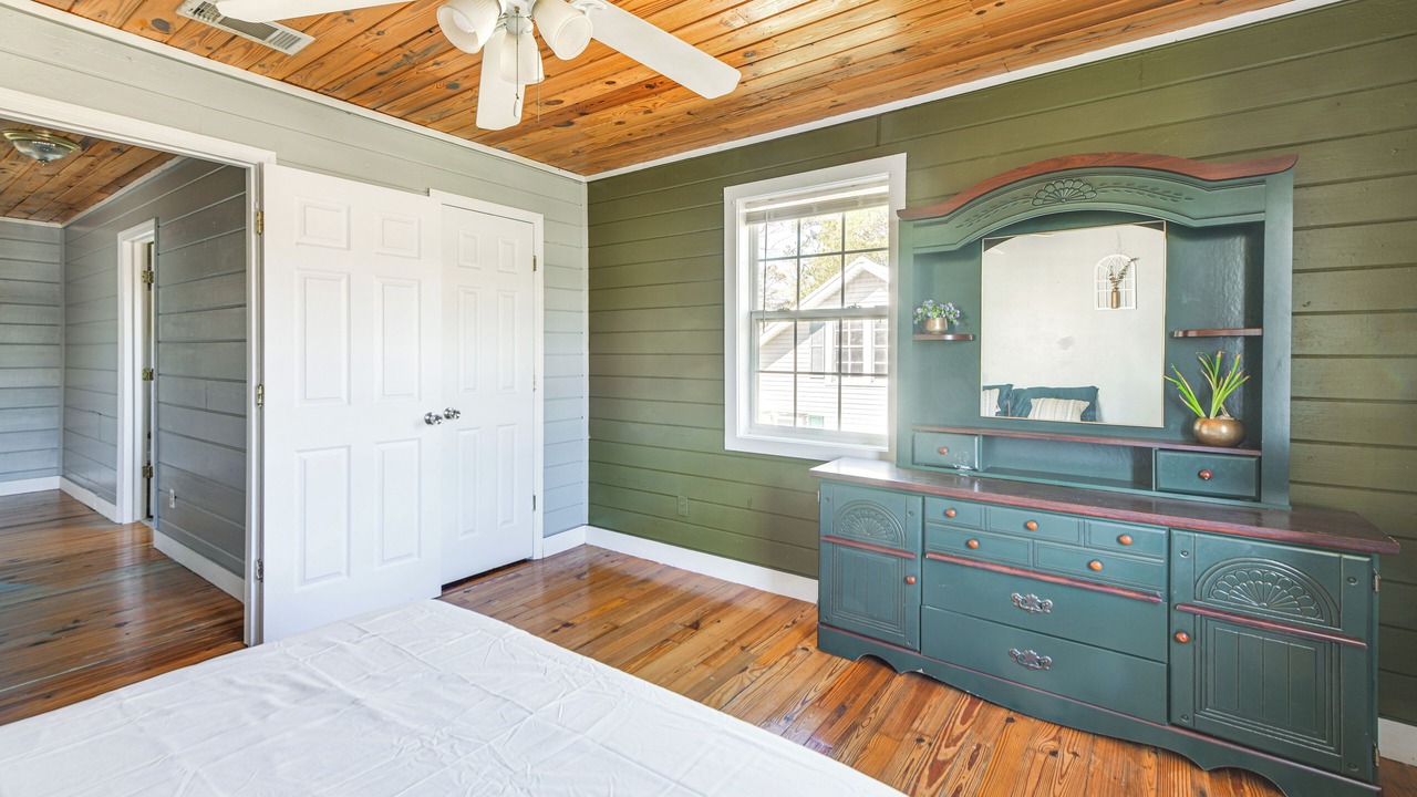 Photo of Bedroom in Sylvester