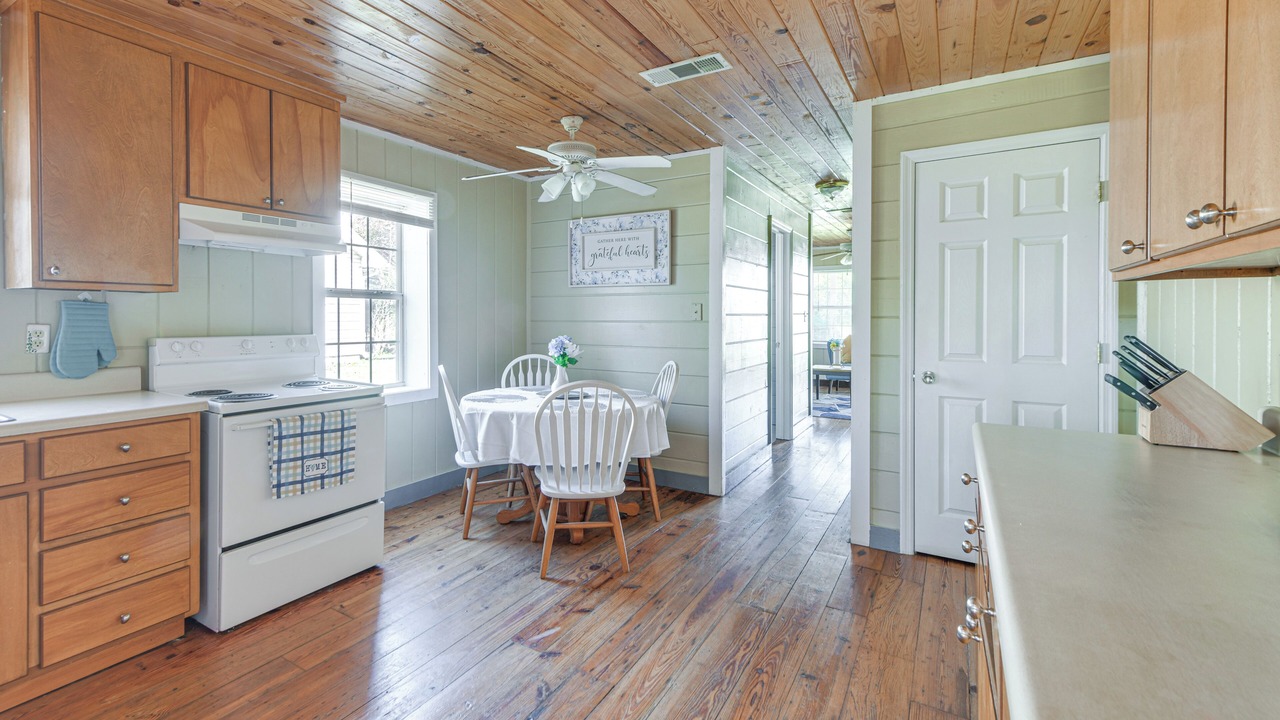 Photo of Kitchen in Sylvester