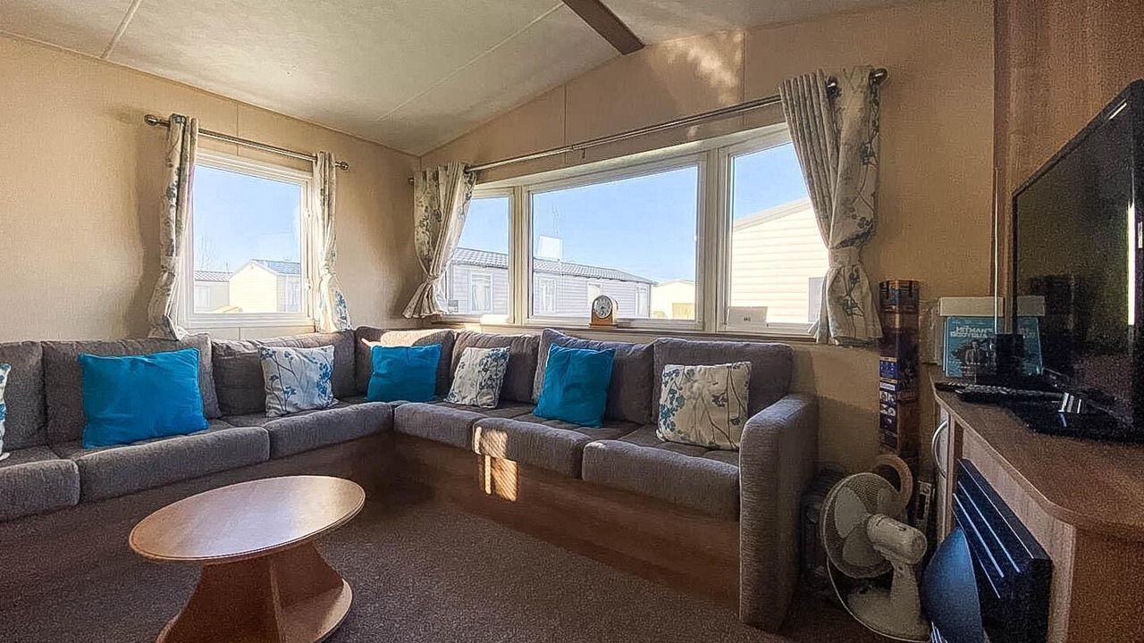 Photo of Livingroom in Swalecliffe