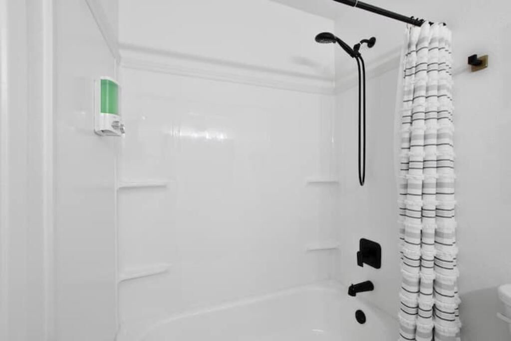 Photo of Bathroom in Mesa