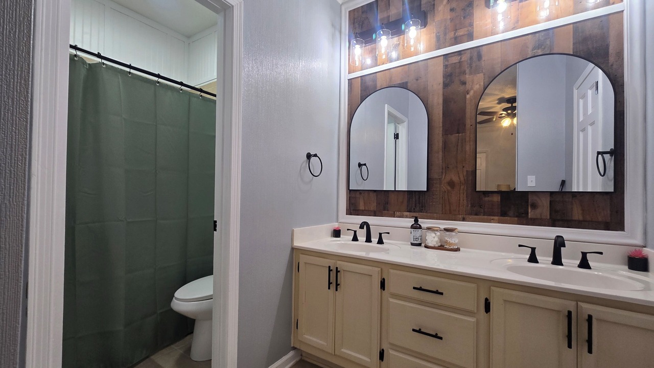 Photo of Bathroom in Montgomery