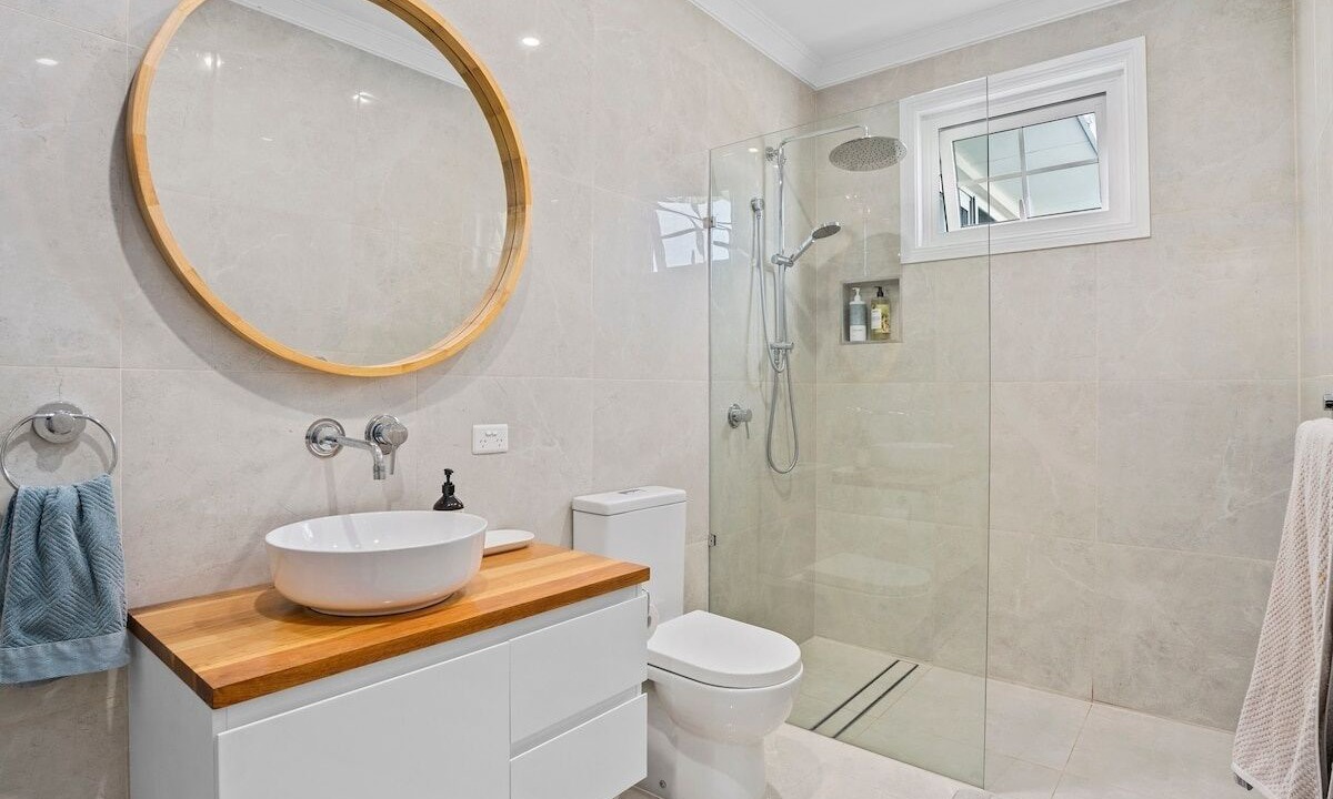 Photo of Bathroom in Carrara