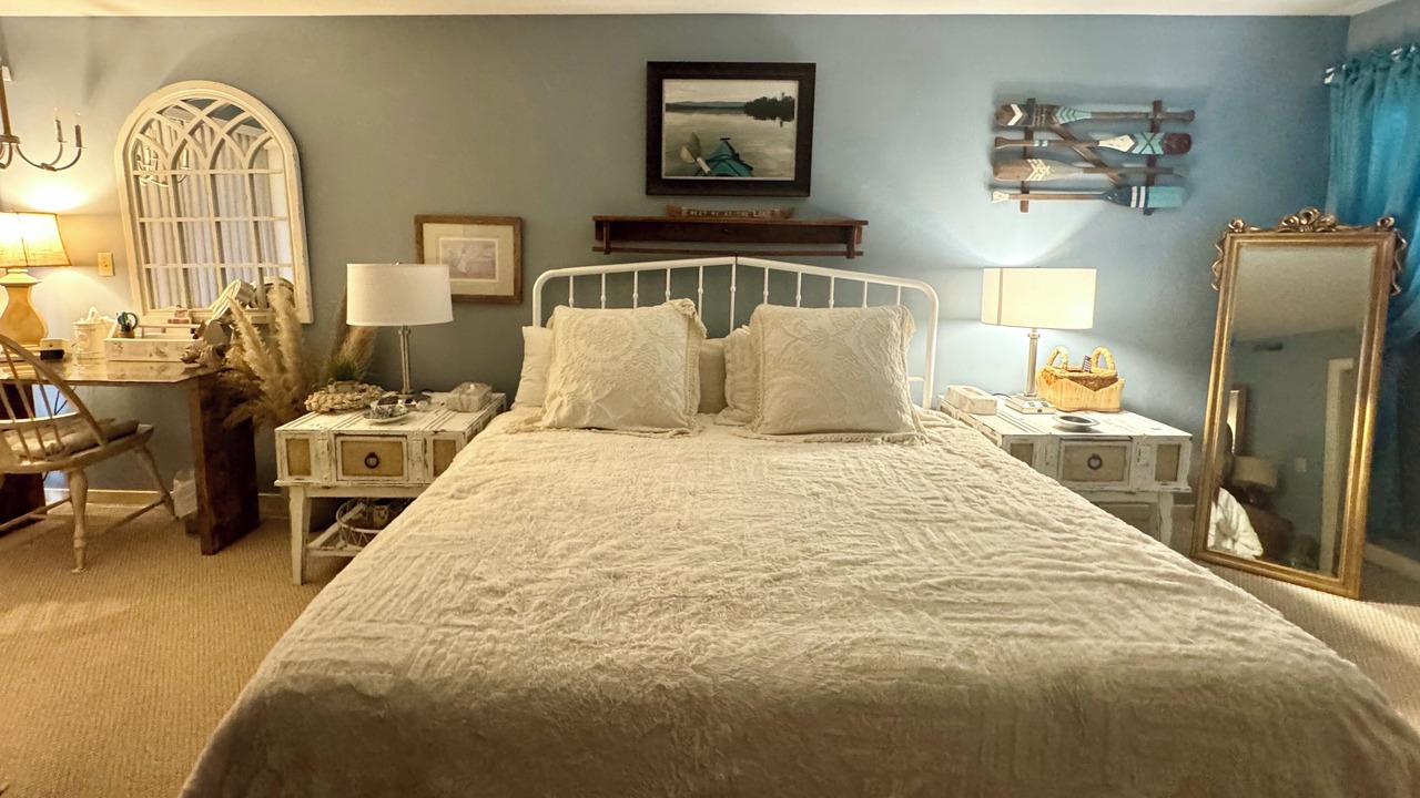 Photo of Bedroom in Smith Mountain Lake