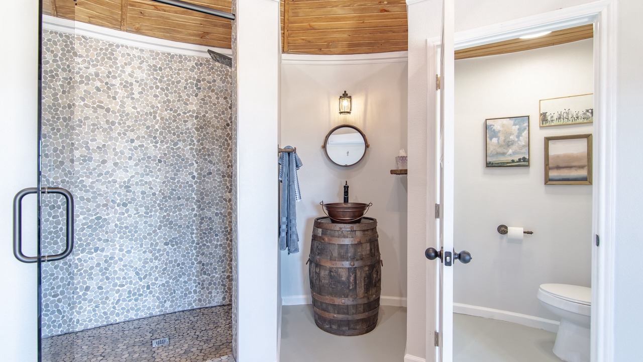 Photo of Bathroom in Bell County