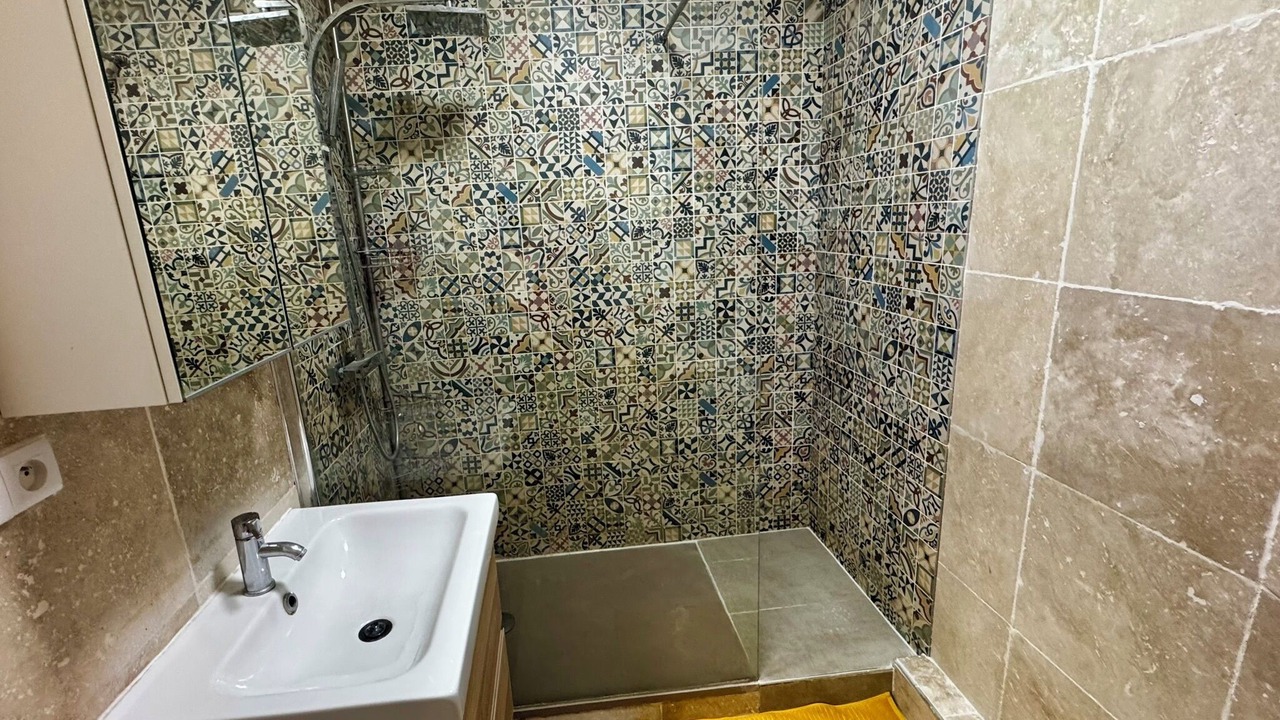Photo of Bathroom in Chenevier-Demenitroux