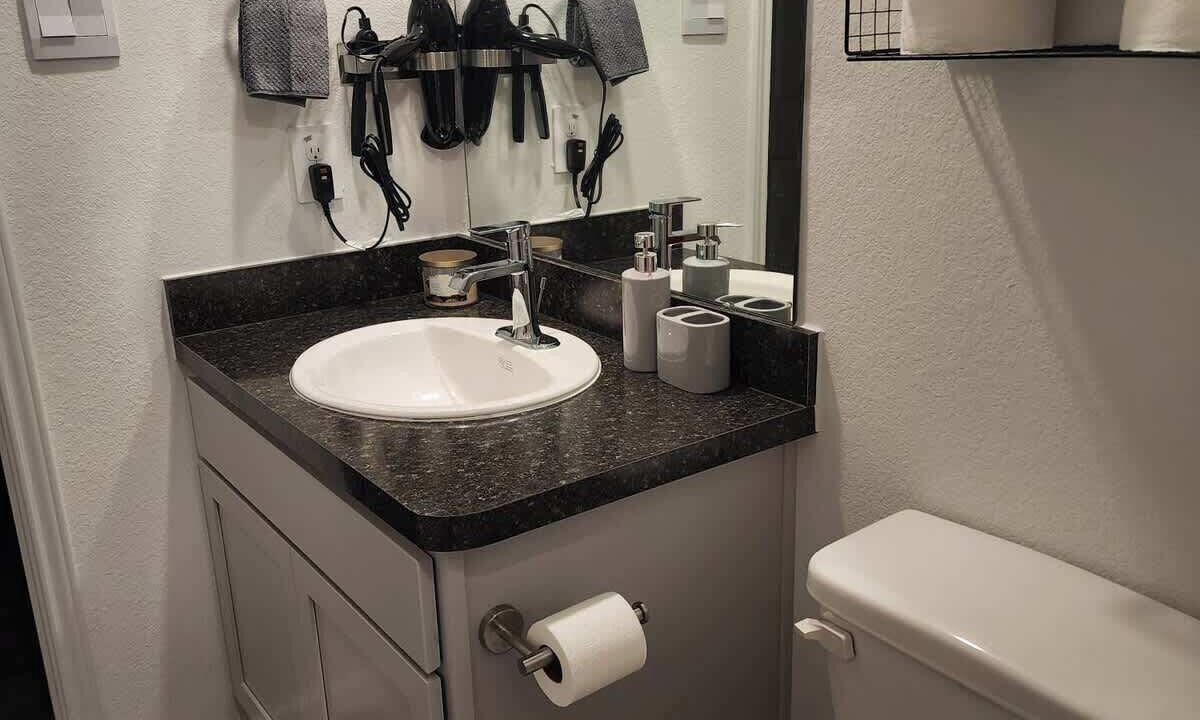 Photo of Bathroom in Spring