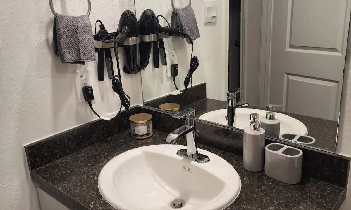 Photo of Bathroom in Spring