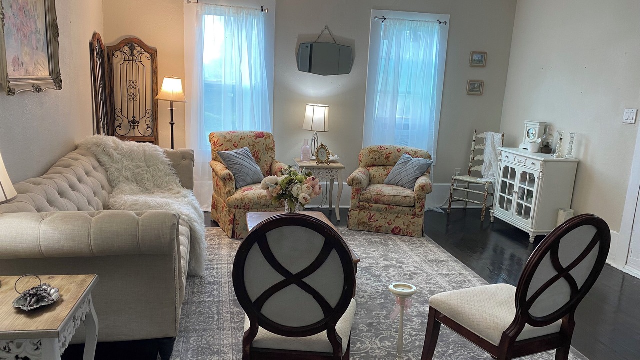 Photo of Livingroom in Bellville