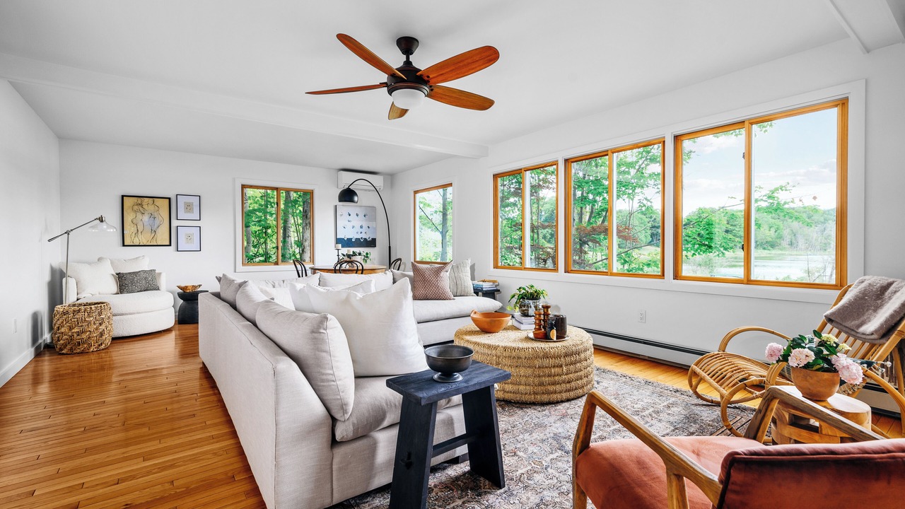 Photo of Livingroom in Omena