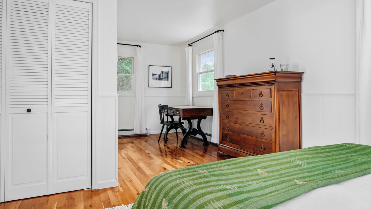Photo of Bedroom in Omena
