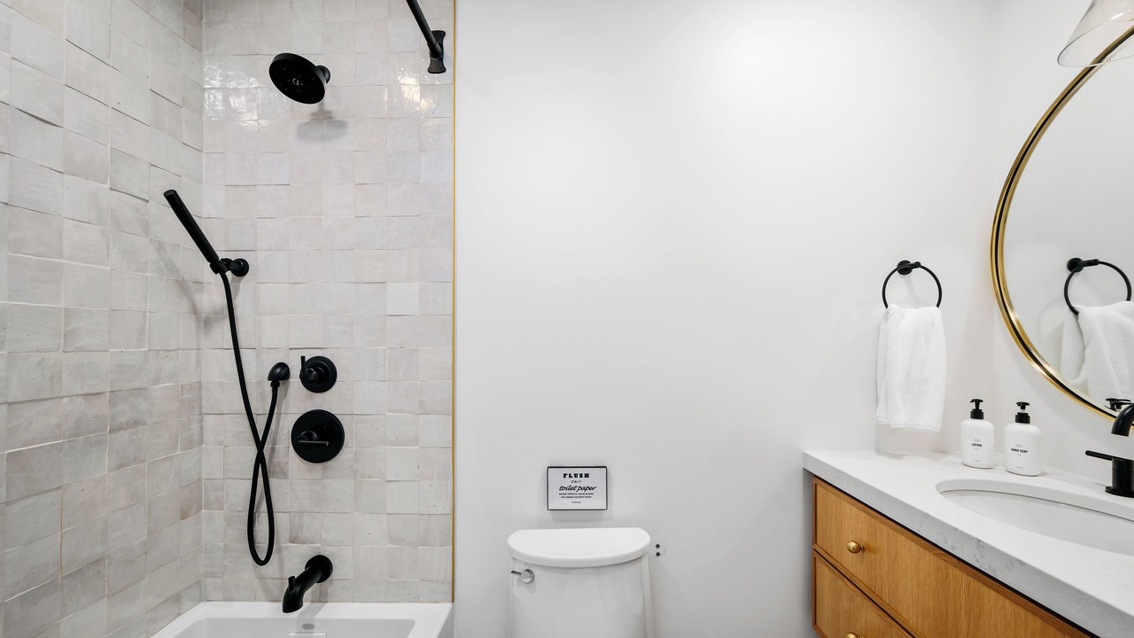 Photo of Bathroom in Omena