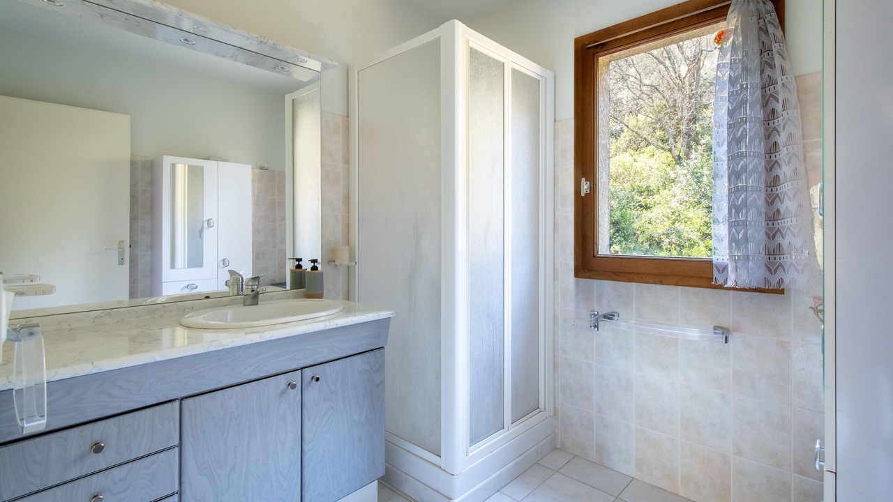 Photo of Bathroom in Aniane