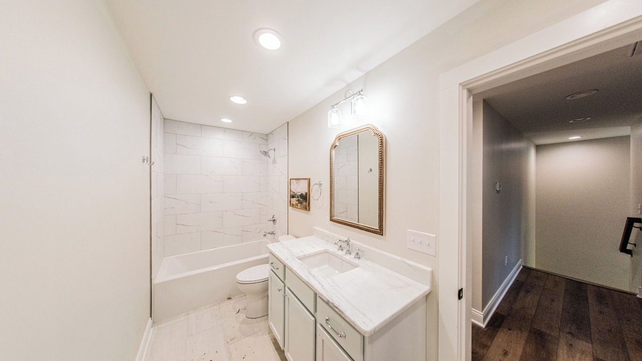 Photo of Bathroom in Grand Rivers