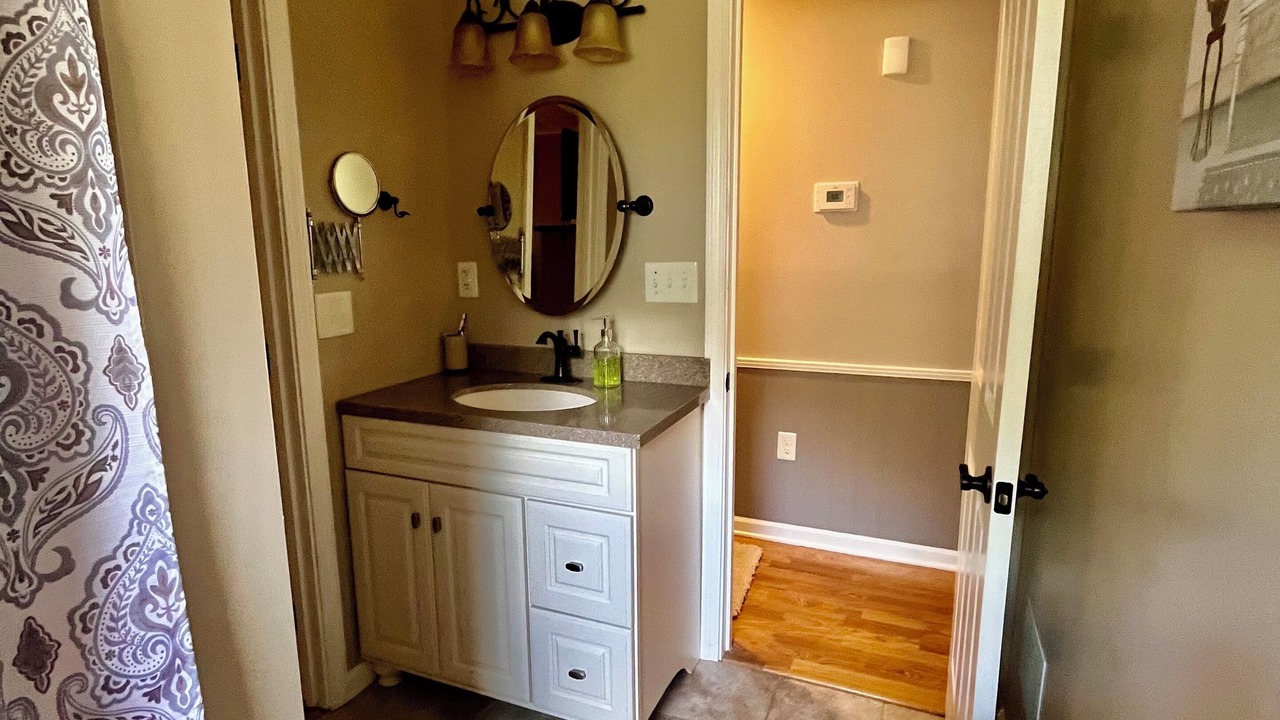Photo of Bathroom in Campbellsville