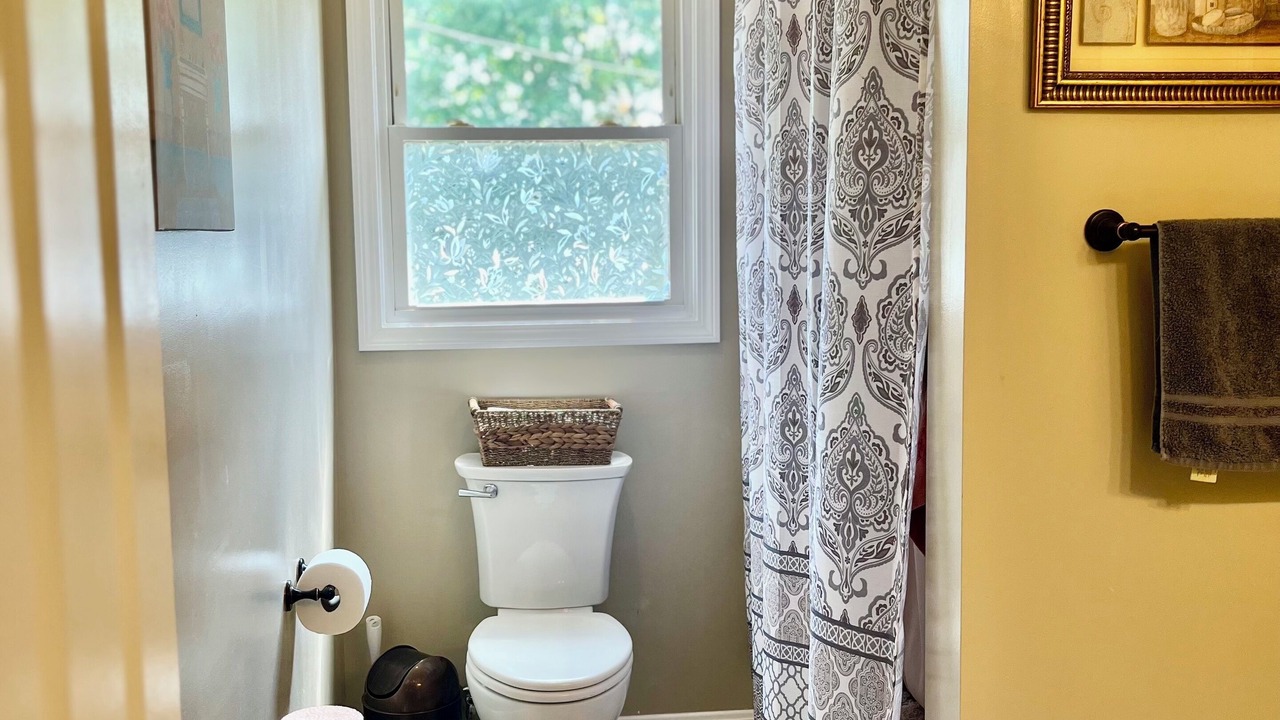 Photo of Bathroom in Campbellsville