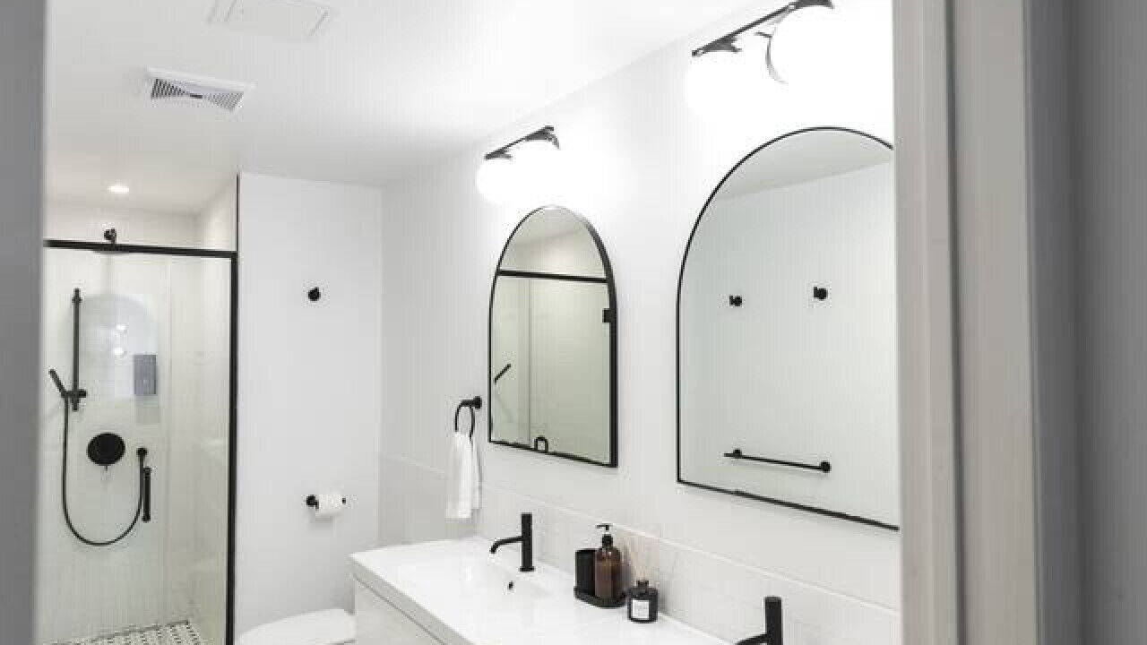 Photo of Bathroom in Shaughnessy Village