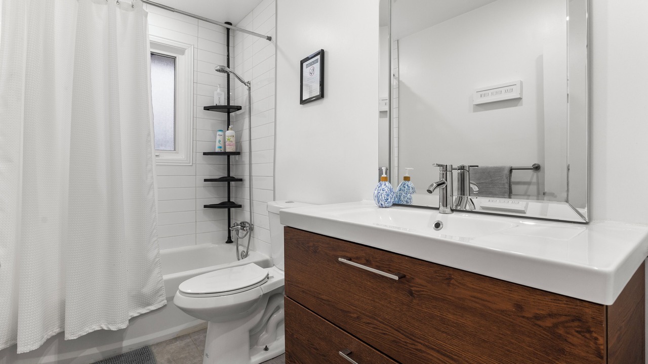 Photo of Bathroom in District des Promenades