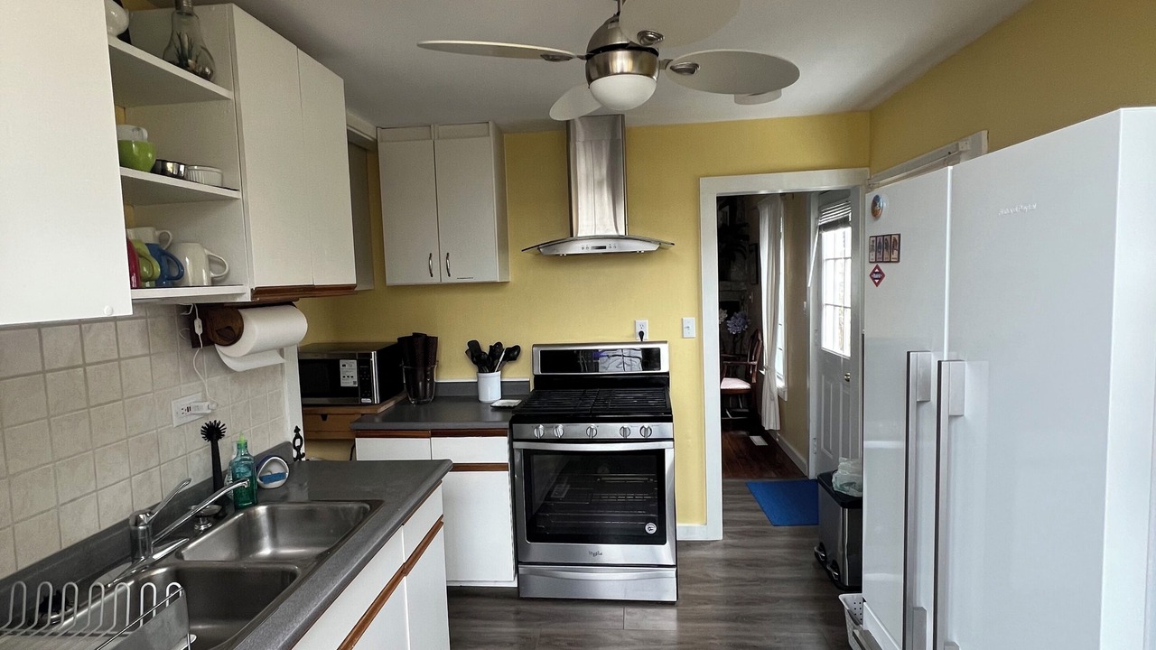 Photo of Kitchen in Crystal Beach