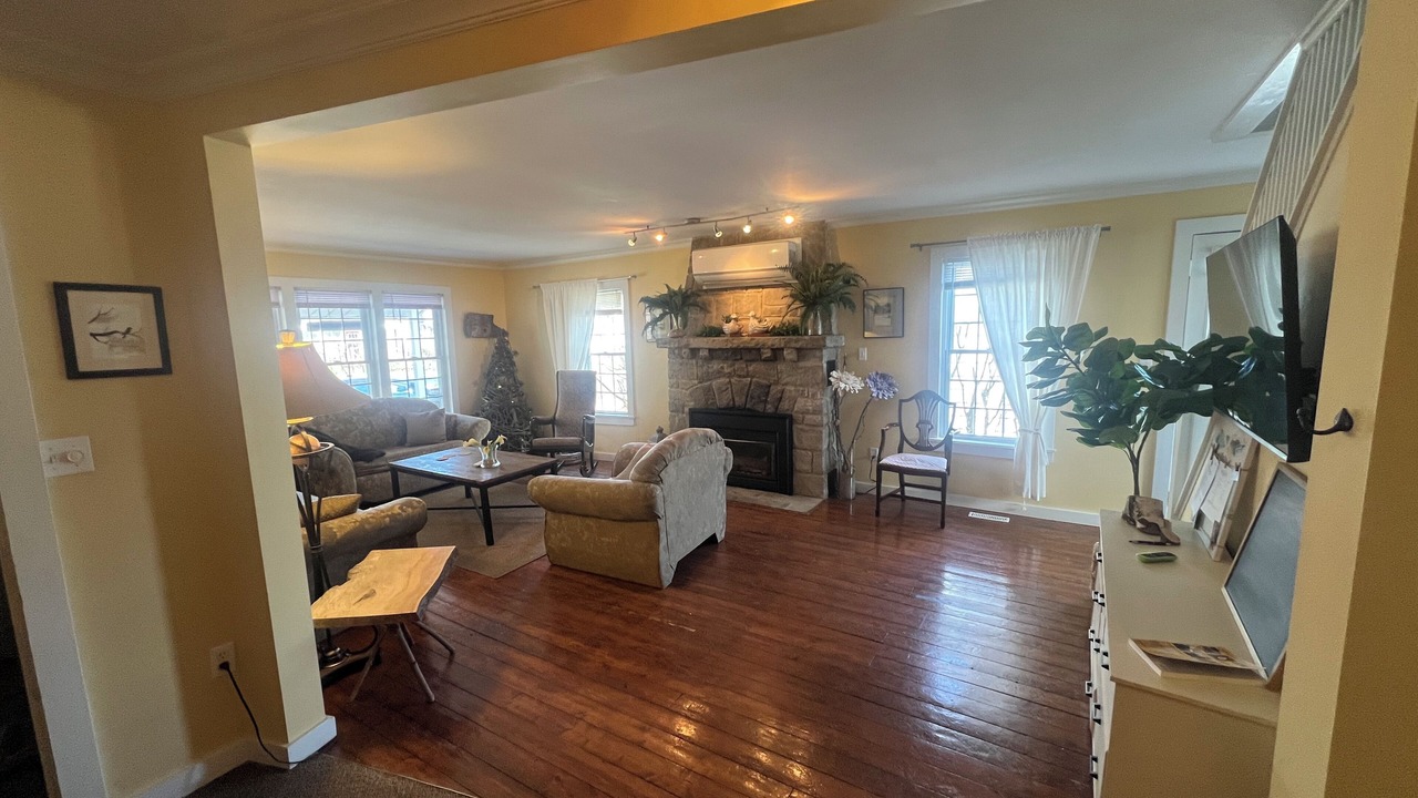 Photo of Livingroom in Crystal Beach