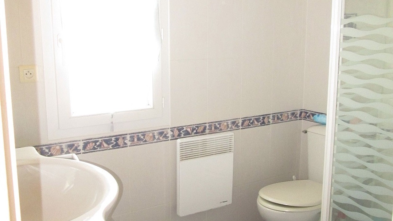 Photo of Bathroom in La Gueriniere