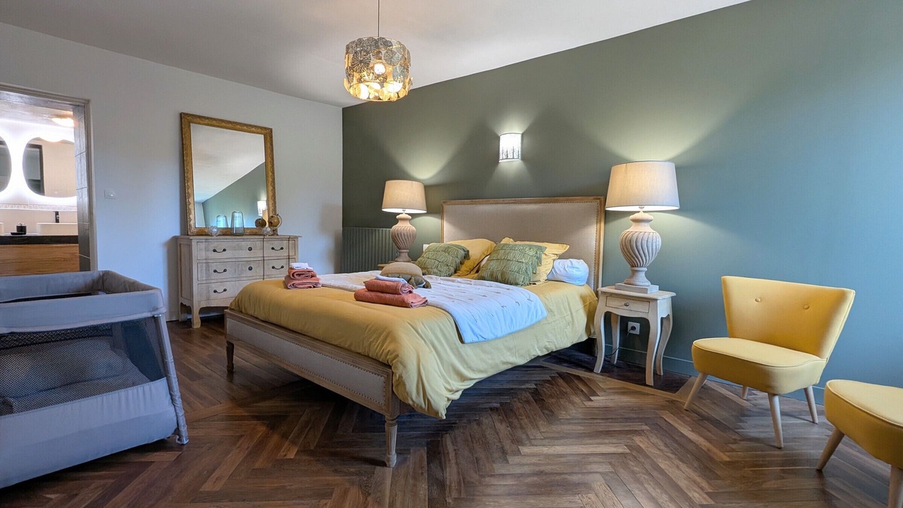 Photo of Bedroom in Rouvres-les-Bois