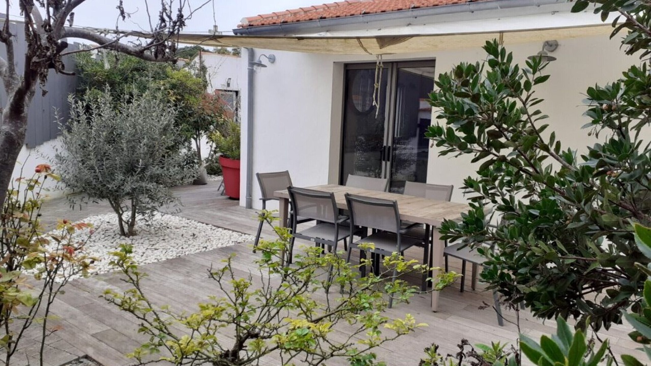 Photo of Outdoor in L'Epine