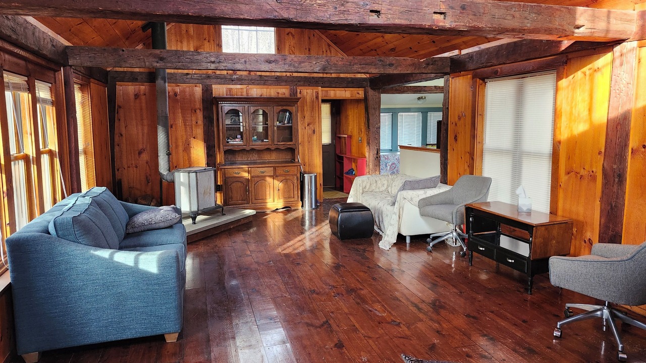 Photo of Livingroom in Franklin