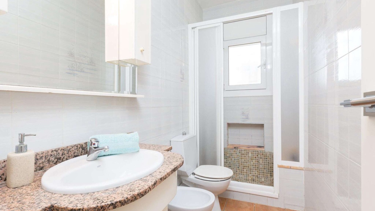 Photo of Bathroom in Lloret Blau