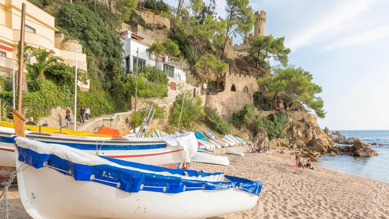 Photo of Others in Lloret Blau