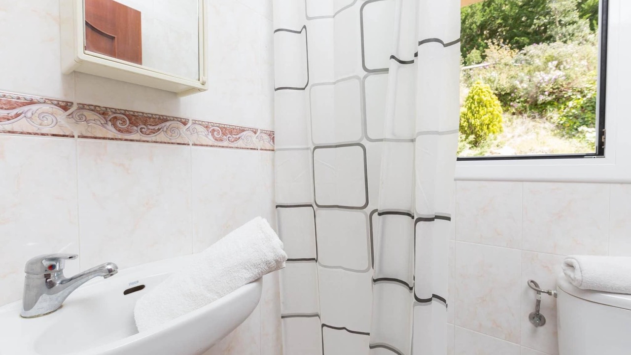 Photo of Bathroom in Tamariu